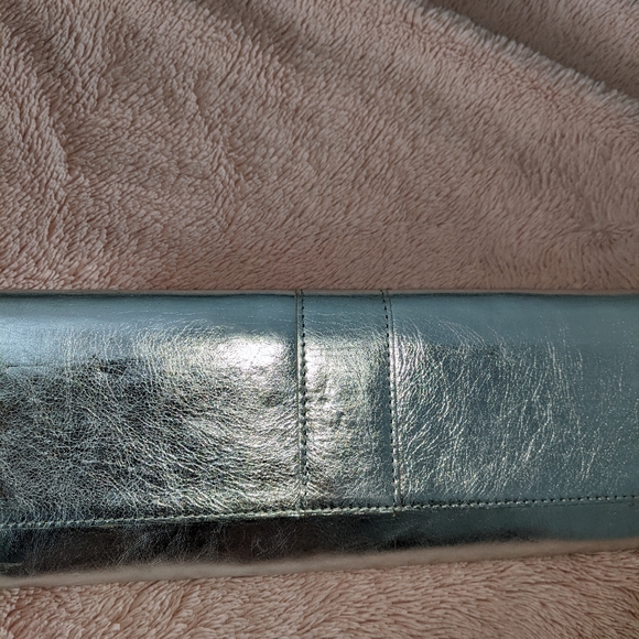 Clutch by BRAVE leather - Picture 2 of 4